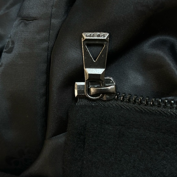 Men’s Wool/Polyester Blend Black Coat - Picture 10 of 15